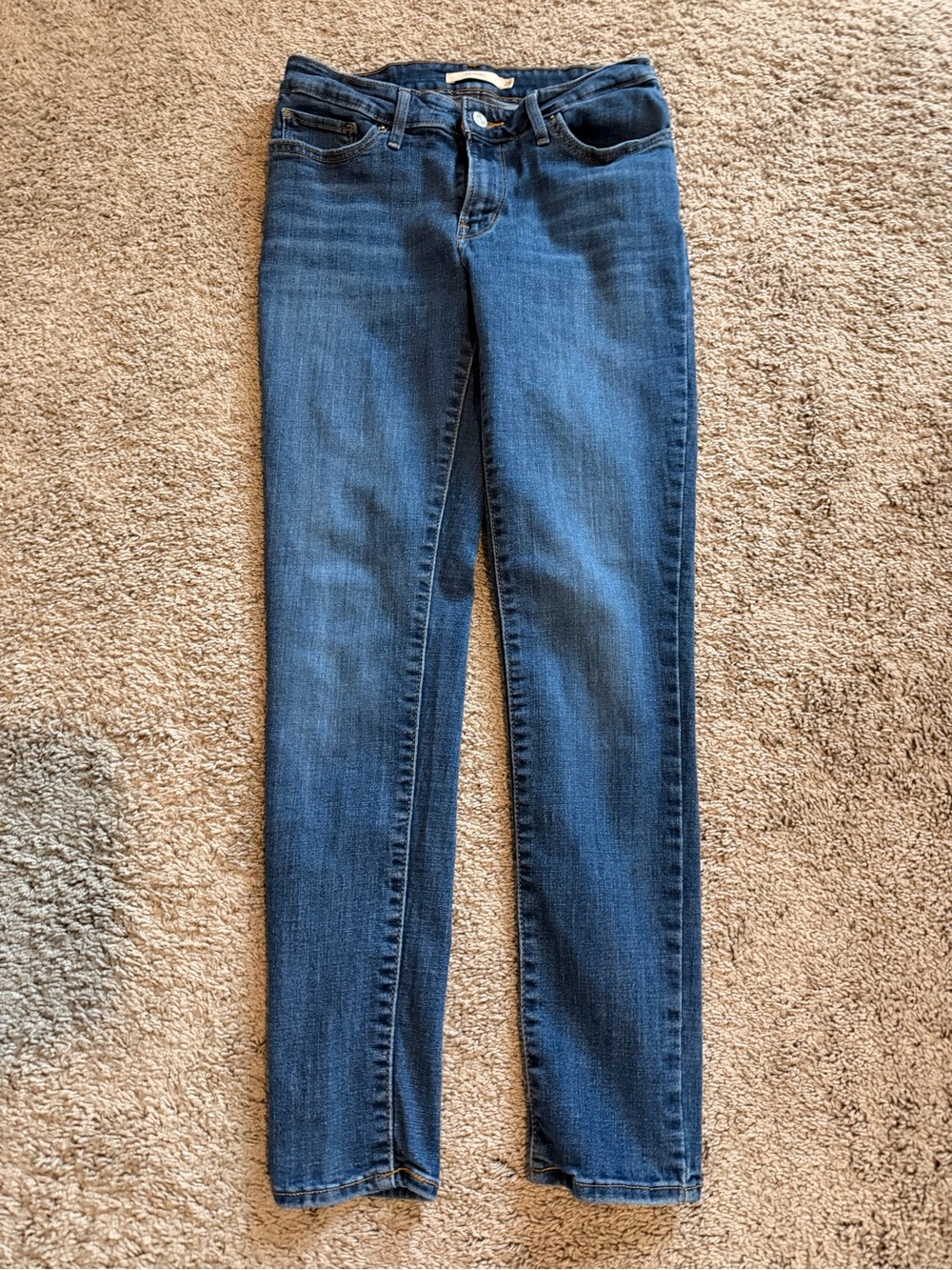 Levi’s Women’s Jeans (711 Skinny)